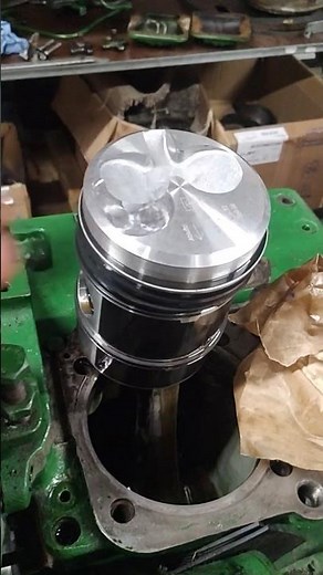 My grandpa's Deutz: Quick engine overhaul #Deutz #Restoration