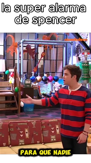 Mr_retro | la super alarma de spencer 🤣 tal vez el unico invento de spencer que no exploto en llamas epidodio : iOpen a Restaurant", temporada 3 | Instagram