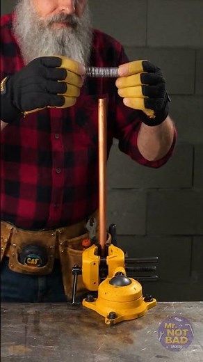 How to Bend Copper Pipe Without Kinking It