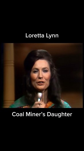 Rest in peace to this beautiful soul! 👑 got a request? Leave a comment? #fyp #foryou #foryoupage #real #country #music #legend #classics #classiccountry #classiccountrymusic #jams #tunes #party #lorettalynn #coalminersdaughter #rip