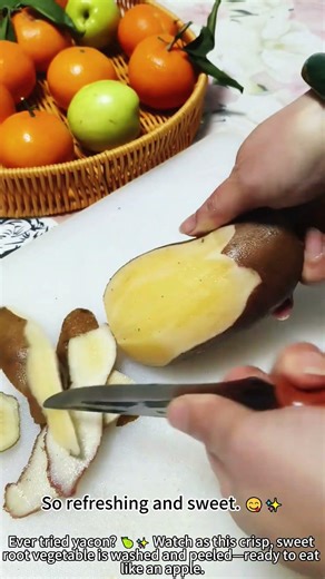 Peeling Yacon – Crisp & Sweet 🍐✨