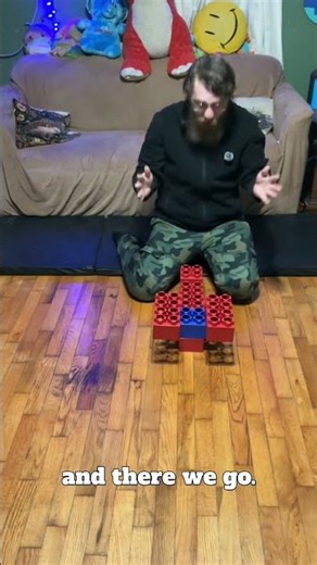 Can I build a Lego lobster with 7 pieces