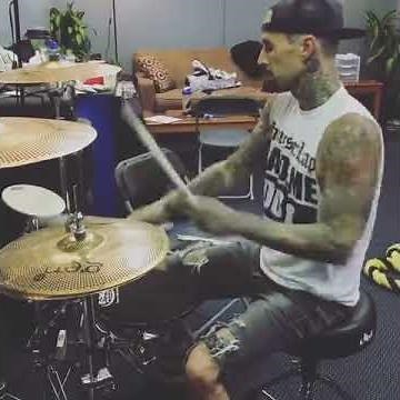 Travis Barker - Drum Warm Ups