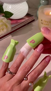 Gift Remover for Press-on Nails by PaintLab