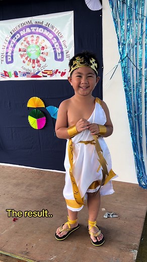 My homeroom teacher before will be very proud of me. Manually sewed this boy’s united nation’s costume.❤️ #unitednationsday #mrgreece #bestincostume #momlife