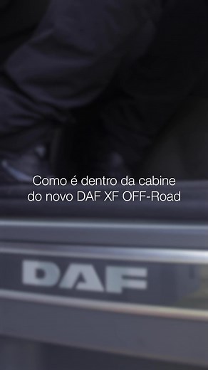 Entre no novo DAF XF Off-Road e veja como este caminhão foi projetado para encarar qualquer terreno e as cargas mais pesadas, sem abrir mão do conforto e acabamento premium. Os detalhes cuidadosamente pensados que proporcionam uma experiência de condução única. #DAF #DAFXFOffRoad #DAFXF #Extraordinario #VoceEmPrimeiroLugar #HojeESempre | DAF Caminhões
