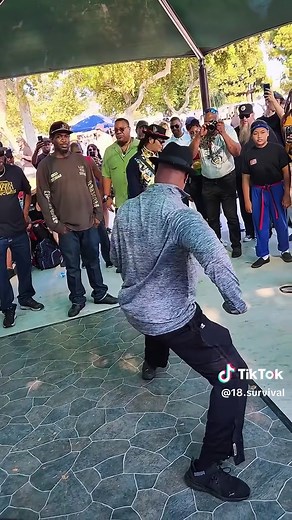 Poppin Dance Moves with OG: Join the Freestyle Fun