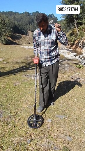 Gold Hunting Machine #goldhuntingmachine #golddetector #metaldetectormachine #viralreels #metaldetecting | Gold Field Hunting