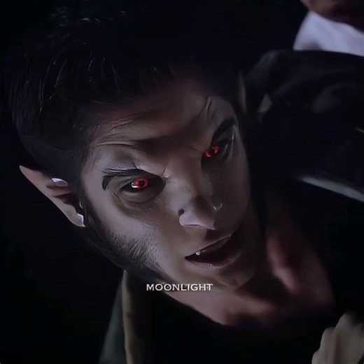 "What's Going On?"🤔🤔🤔🤔 #teenwolf #dylanobrien #tylerposey #stilesstilinski #scottmccall #usashorts