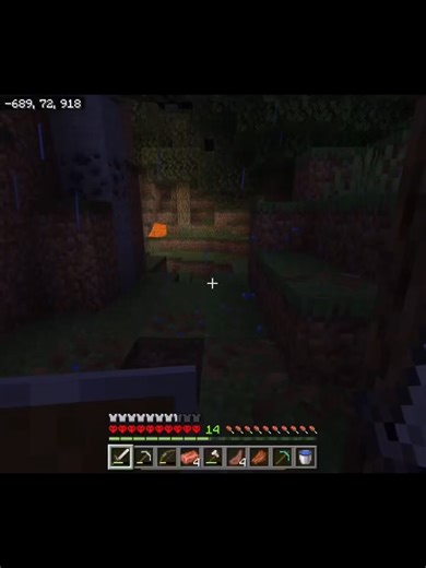 Minecraft Hardcore: Creepers and Lava Mishaps