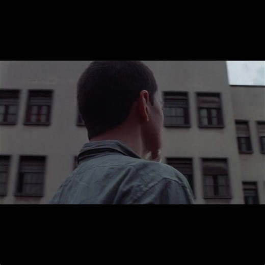 Hombre Mirando al Sudeste: Cine Argentino Clásico