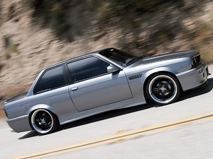 1988 BMW 325is - Fast Forward