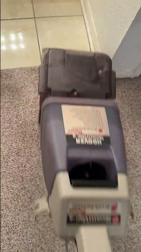 First time using this vintage Hoover SteamVac w 5 Brush Agitator