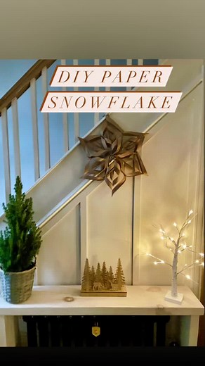 DIY Paper Snowflake ❄️ . 6 sheets A4 paper - Scissors - Sellotape - Stapler ❄️ #diysnowflake #christmascrafts #papersnowflakes #christmasdecor