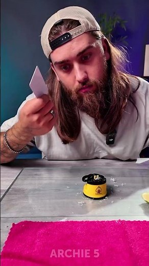 From Credit Card to Razor Sharp Knife! 🤯💥