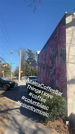 @Azalea Coffee Bar #columbiasc #coffee #sunshine☀️ #goodvibes💕 #smiling