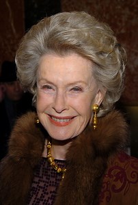 Dina Merrill a murit. Actrița în vârstă de 93 de ani a renunțat la avere pentru a juca în filme