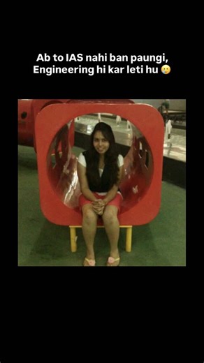 Vishakha Sadhwani | Cloud Tech on Instagram: "I’d always been a studious kid. My dream was to become an IAS officer. So, after acing all my exams in 12th grade, I applied to Delhi University to get my bachelor’s with big hopes and a heart full of ambition. But life had something else in mind. My application form, which I’d sent by post, never arrived on time. Even though my marks were good enough to secure a seat, fate quietly rerouted my journey. When the DU & IAS dream slipped away, my dad wan