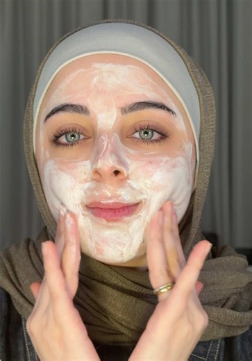 لو متعرفيش يعني ايه double cleansing او متعرفيش الخطوات الصح شوفي الفيديو للأخر . @SKIN1004 US