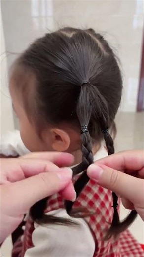 Easy School Hair: Lightning Seam Zone Styling Guide