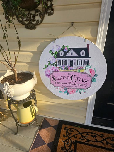 I believe I'm still on a high from our trip yesterday. 3 1/2 hours was definitely worth it🥰🥰 @The Scented Cottage #roadtrips #supportsmallbusiness #nicheperfume #sundayfundayyyy #fragrancehaul
