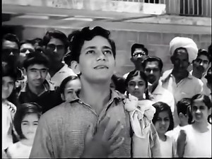 Janewalon Zara Mudke Dekho Mujhe, (Mohd.Rafi) Music: Laxmikant Pyarelal.Lyrics: Majrooh Sultanpuri Dosti (1964) Rajshri Production | Classics