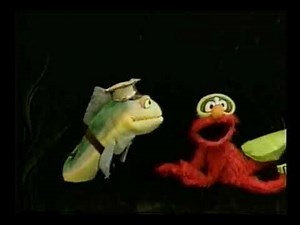 Sesame Street Elmo Gets Lost In The Ocean.