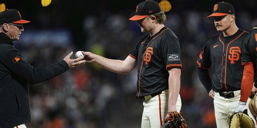 Webb scuffles vs. LA, Giants miss opportunity to grab Wild Card spot