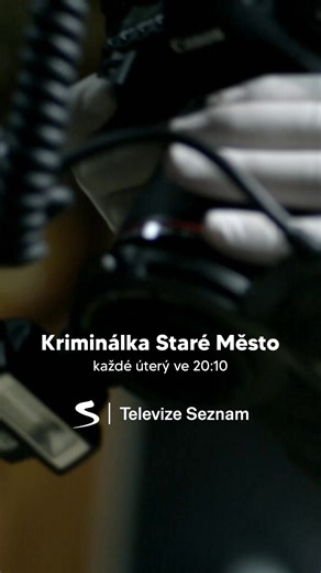 Neústupní vyšetřovatelé jdou po stopách nejrůznějších zločinů, aby odhalili jejich skutečné pachatele. To vše v podání české i slovenské herecké špičky. Sledujte seriál Kriminálka Staré Město každé úterý ve 20:10 na Televizi Seznam. 🔍 | Televize Seznam