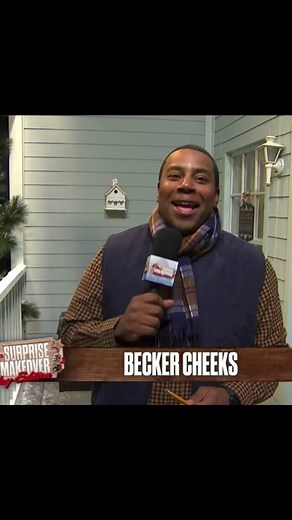 SNL Matt Schatt • One of the funniest ongoing concepts on Saturday Night Live. This episode features Jennifer Lopez and her husband, Matt, winning a home makeover for the Christmas holidays. #😂😂 #fyp #snl #mattschatt #jenniferlopez #jlo #kenanthompson #mikeyday #funnyvideo #funnycouple #sketchcomedy #saturdaynightlive