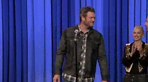 Jimmy's lip sync battle with Gwen Stefani and Blake Shelton_1