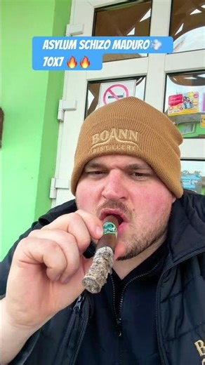Cigar time Asylum Schizo Maduro #cigarman #whisky #foryou #vlog #cigarsociety #cigar #wednesday