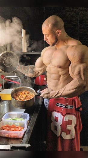 Why Do Bodybuilders Get Bubble Gut? 😭 #shorts #bodybuilding #funny