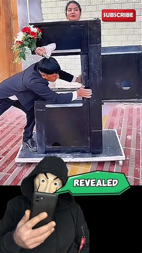 The Mask | Official Page on Instagram: "Zigzag girl illusion: trick revealed 🪄 #fblifestyle #illusion #magician #tricks #magic #magictricks #foryou #trend #trending"