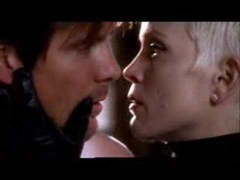 (HQ) Highlander: The Raven - This Is My Life - Amanda