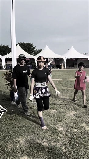 Exploring Muay Thai Girls in Action