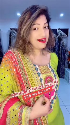 Dm me on 0422472758 Instagram for more queries no refund no exchange opening parcel must for any claim #goviral#growmyaccount #kundanjewellery#stylishhewellery #traditionaljewellery#suitlovers #indowesternputfits#bagslover #melbournejewellery#jewellerystore #ethnicwear #goldlookjewellery #lehangas#gowns#trendy #foryoupage | Minni Kaur | Facebook