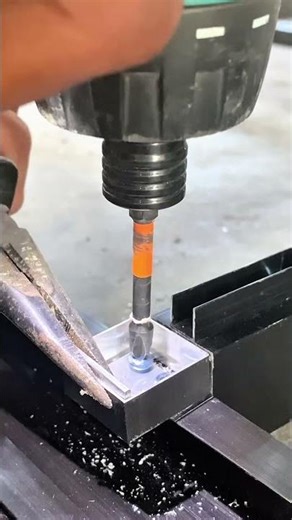 Install spigots and 1x1 hollow for the bottom partition of the aluminuim cupboard. #fyp #aluminium