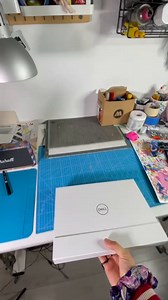 Un unboxing très spécial de notre XPS par @Bruno - il ne fait pas les choses à moitié c’est sûr 😂 https://dell.to/3DghxMw #dellfrance #laptop #XPS #unboxing | Dell Technologies