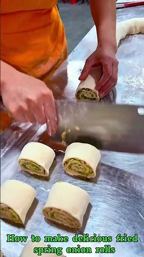 How to make delicious fried spring onion rolls