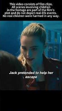 This girl encountered a perverted murderer while waiting for the bus #Movie #drama #recap