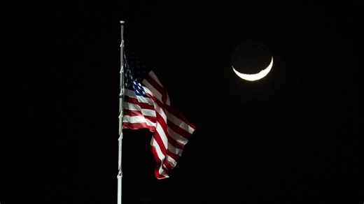 Two planets will align with the moon to create a 'smiley face' in the sky: How to catch a glimpse