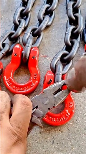 Installing a Safety Pin Lock on a Heavy Chain Hook Using Simple Hand Tools #shorts
