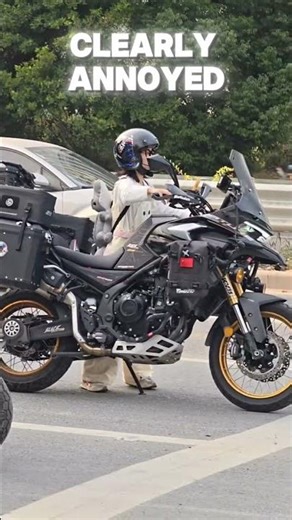 This tiny girl just proved that size doesn’t matter! 😱