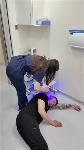 Ассистент vs. Стоматолог 🦷