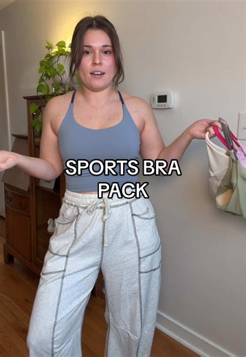 Actually the perfect sports bra 👏🏼 #sportsbra #builtinbra #racerback #croppedtanktop #crisscrossbra