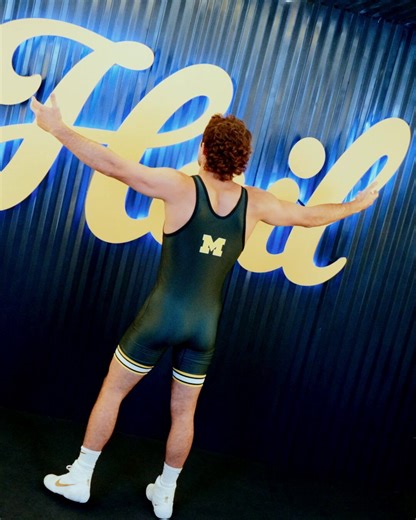 149: Catrabone gets it done in the bloodround! Knocks off ASU's 4th-seeded Kaleb Larkin, 7-3. After a scoreless first period, broke it open with a four-point tilt and rideout in the second. He finished with 1:56 riding time.