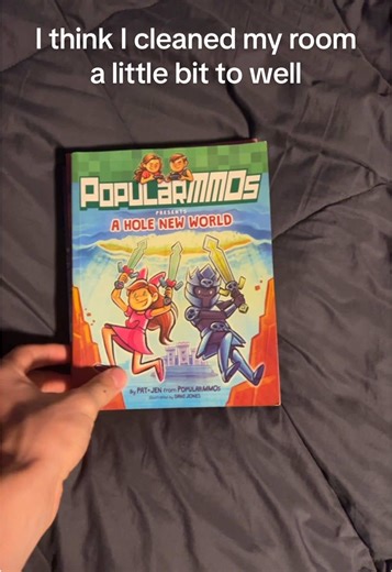 I honestly forgot I had these and the whole thing with Pat and the police. It’s just heartbreaking. I used to love watching them. 💔 ##minecraft##popularmmos##sad##childhoodmemories##book##youtube