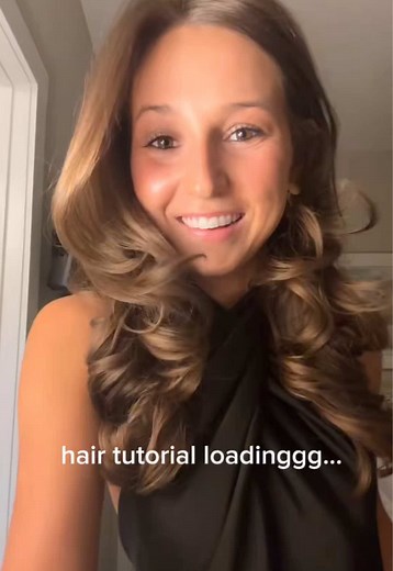 Hair Tutorial: Mastering Blowouts with Pin Curls