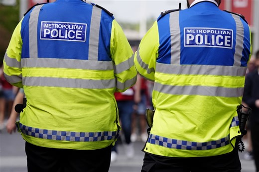 Just two Met Police front counters to stay open 24/7 under cost-cutting measures